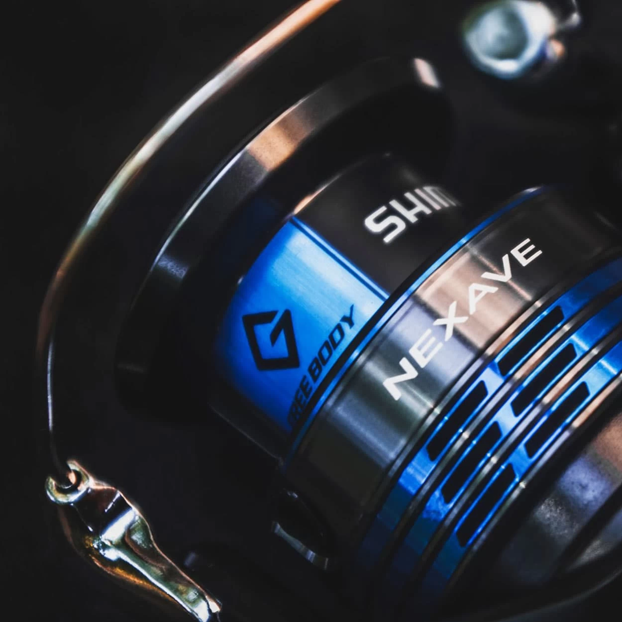 Moulinet Spinning Shimano Nexave FI 4000 HG â Image 5
