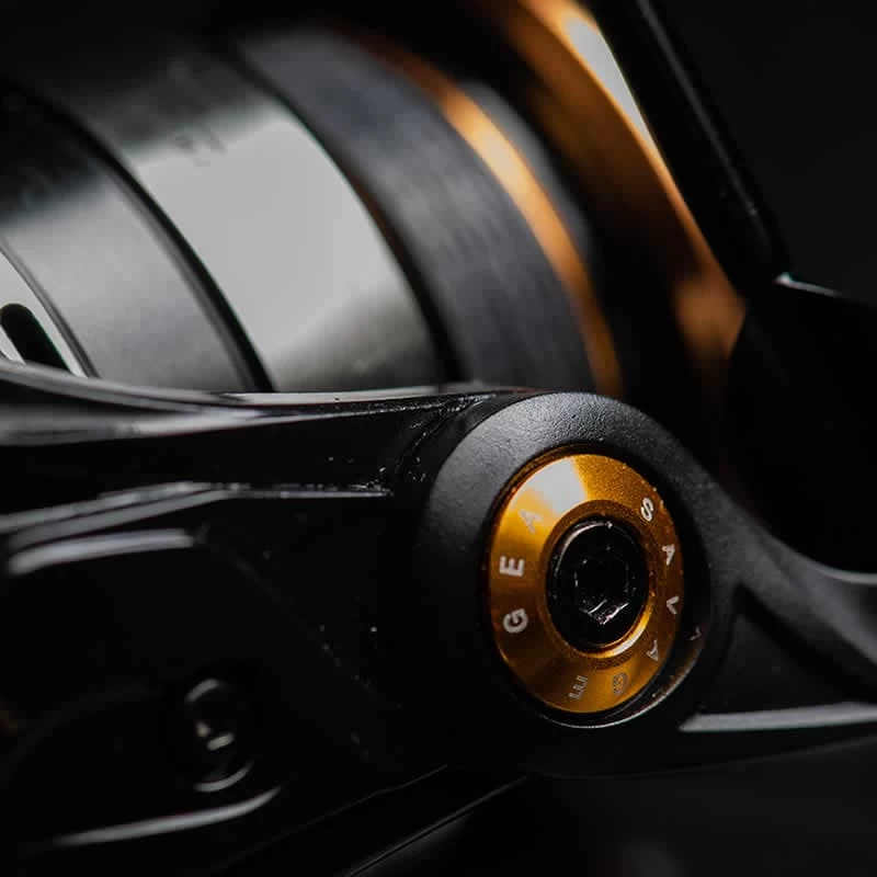 Moulinet Spinning Savage Gear SG8 2500H FD – Image 2