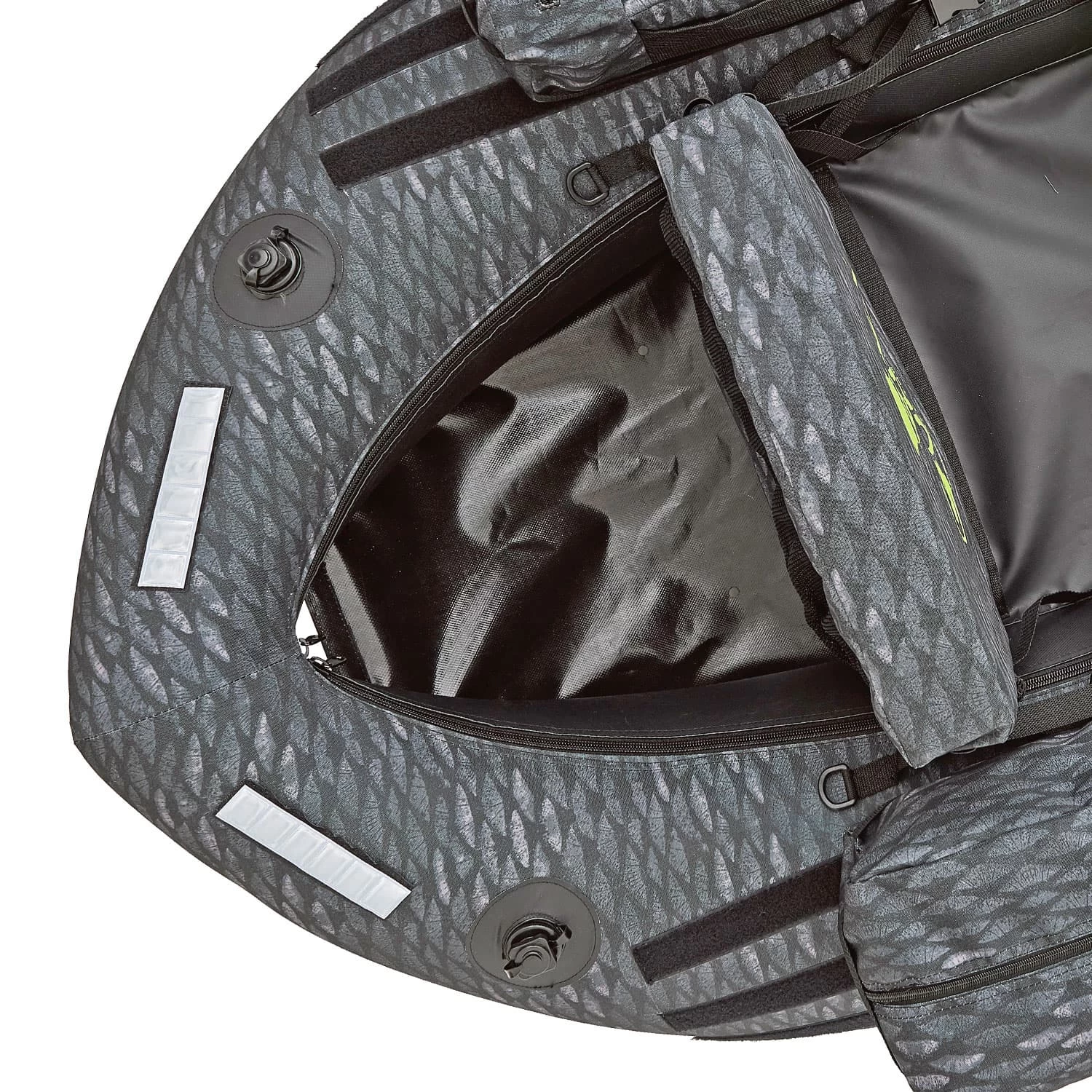 Float Tube Gunki Squad – Image 2